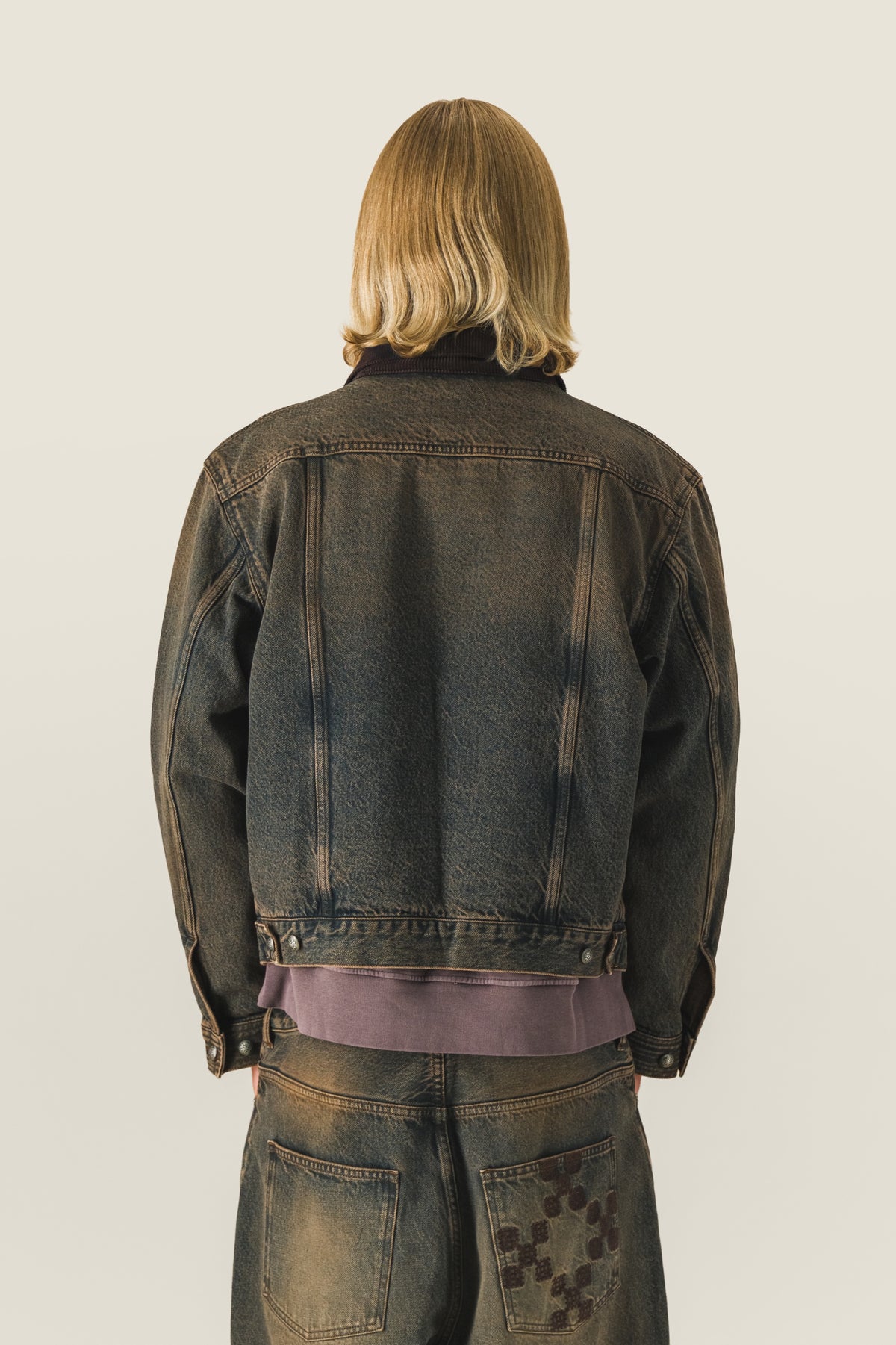 Pleated trucker jacket