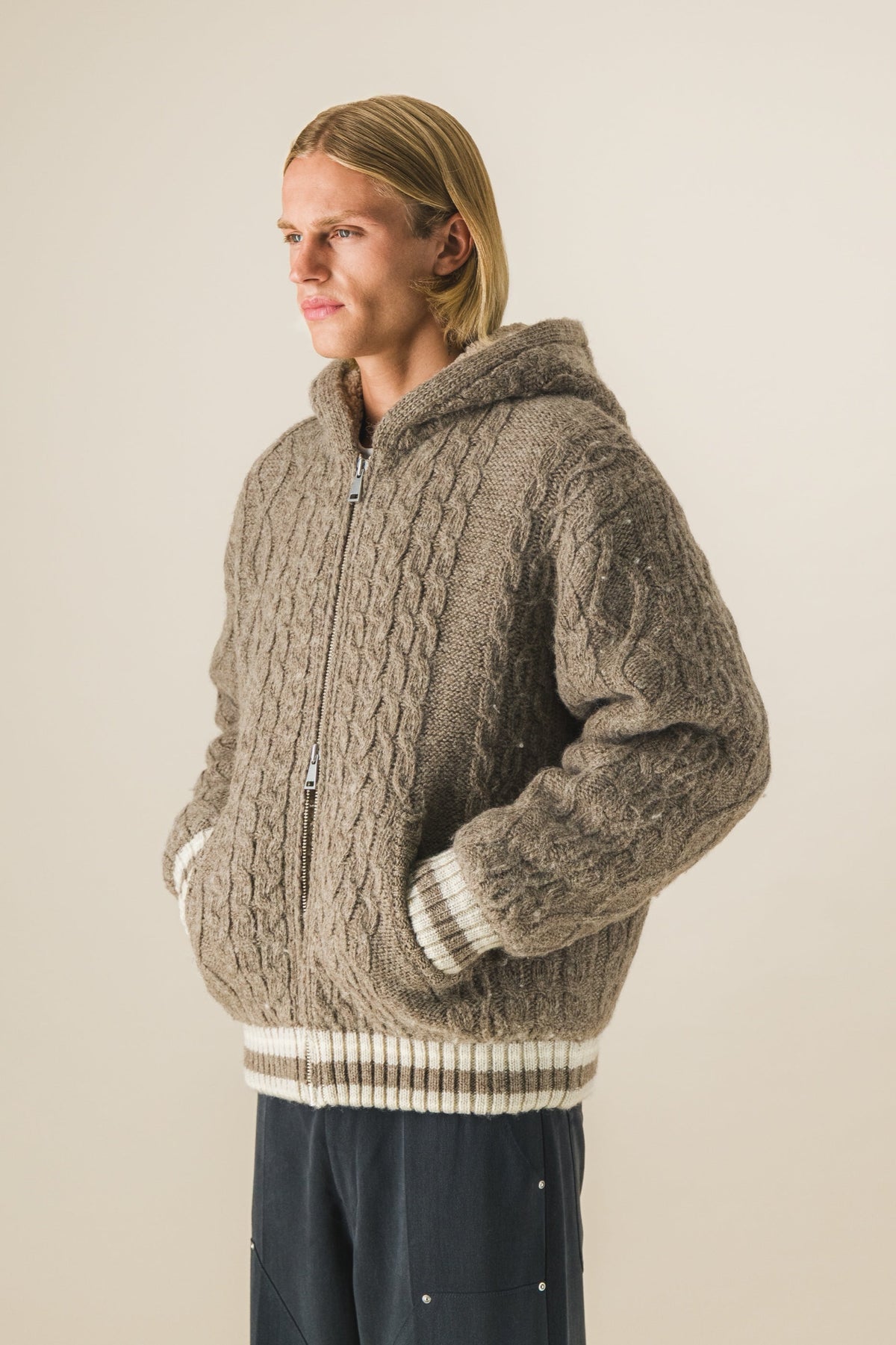 Hoodie en maille torsadée