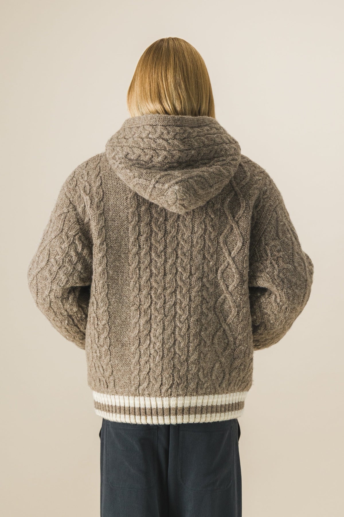 Hoodie en maille torsadée
