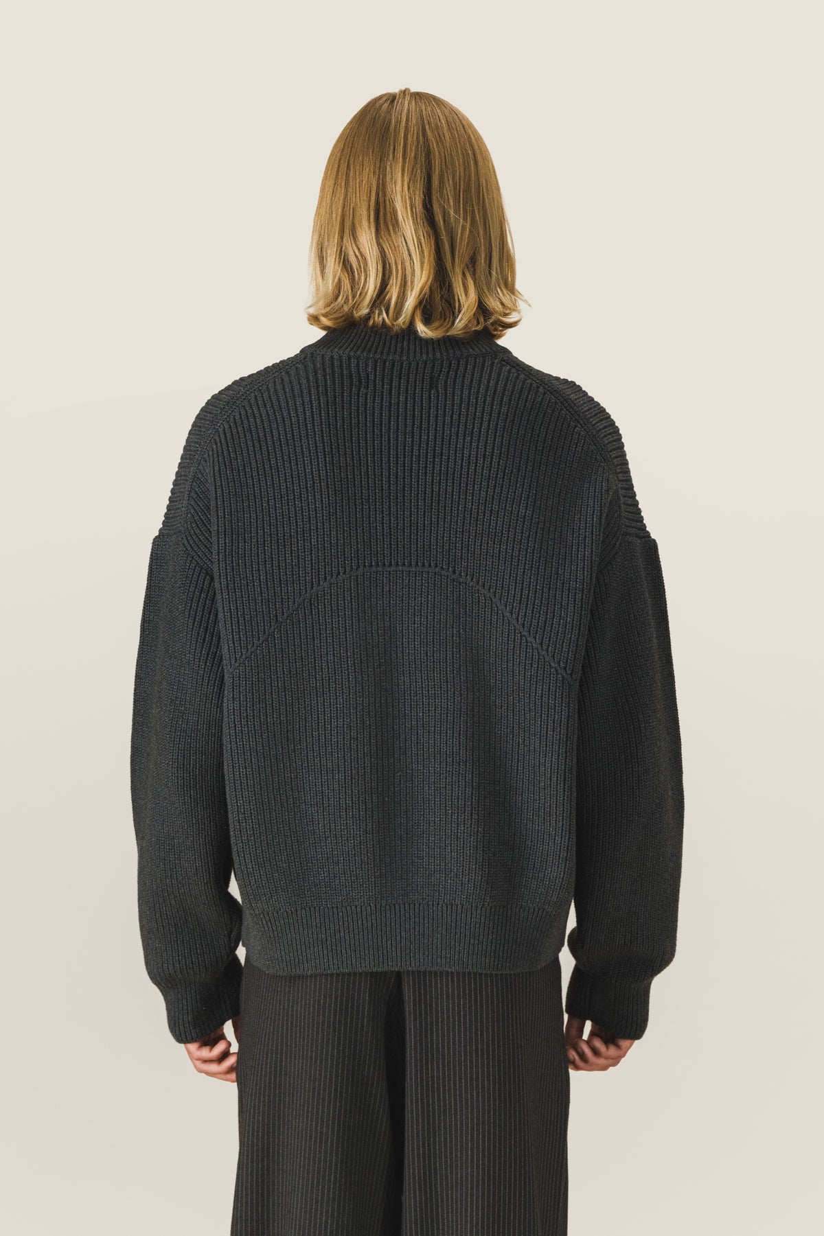 Knitted zip-up cardigan