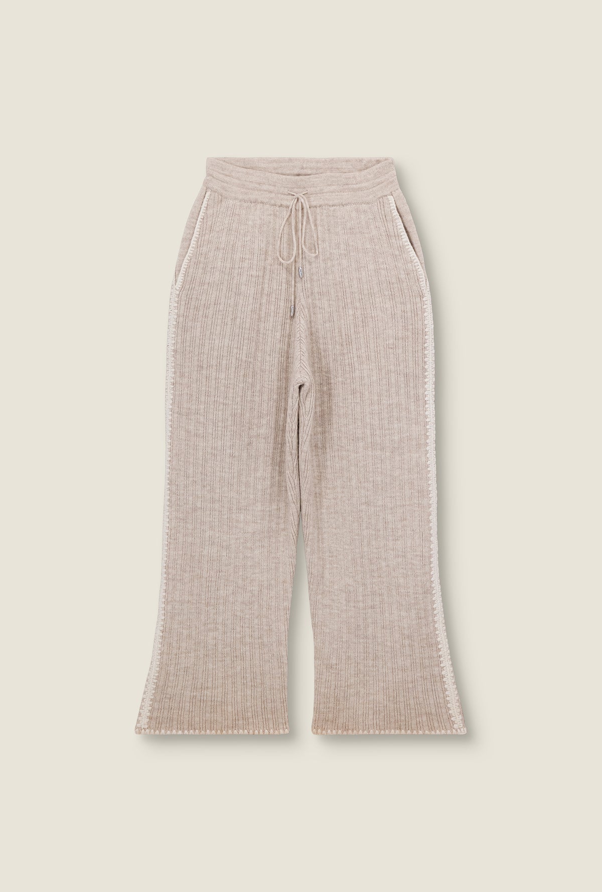 Pantalon en maille feston