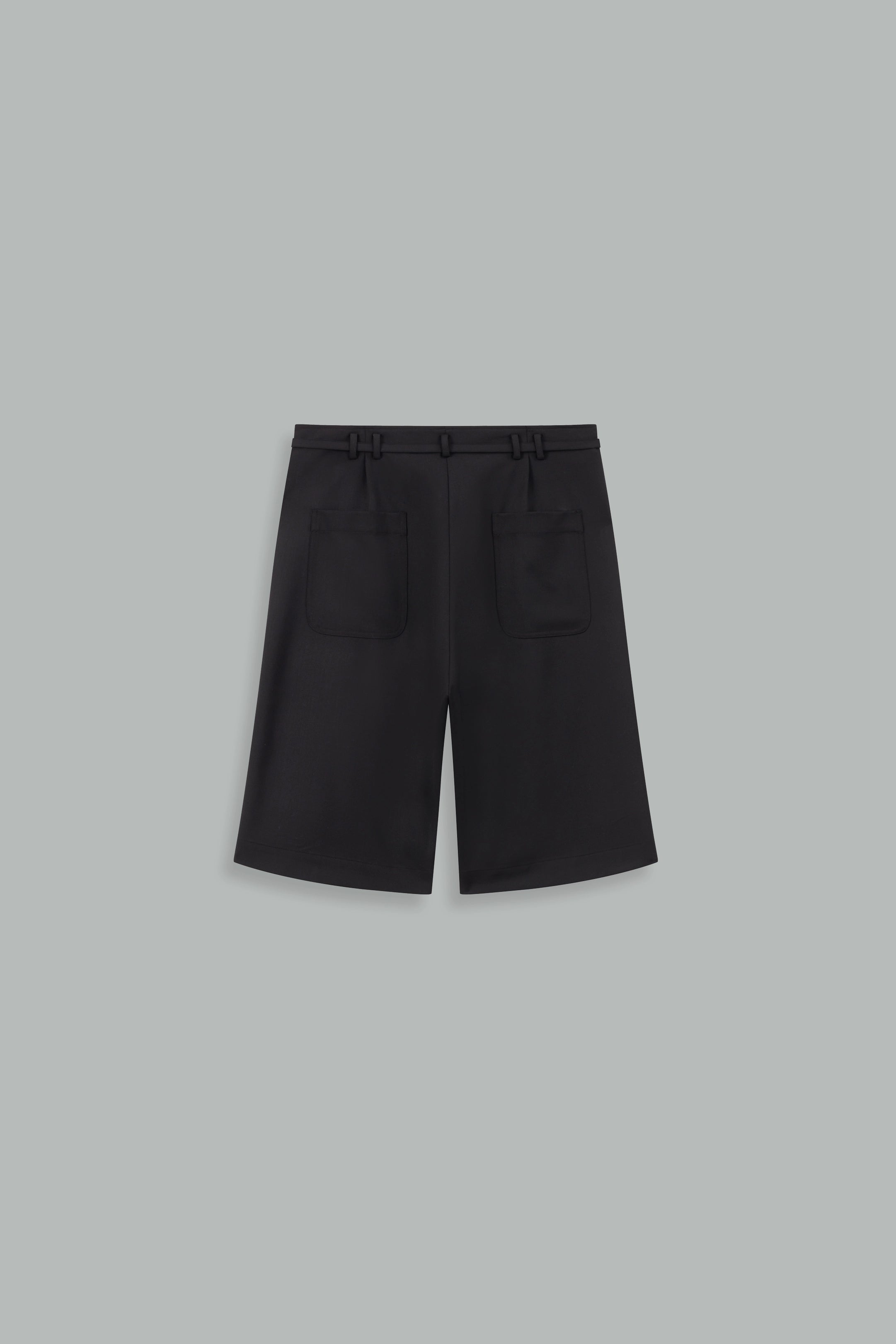 Short léger à coupe oversize