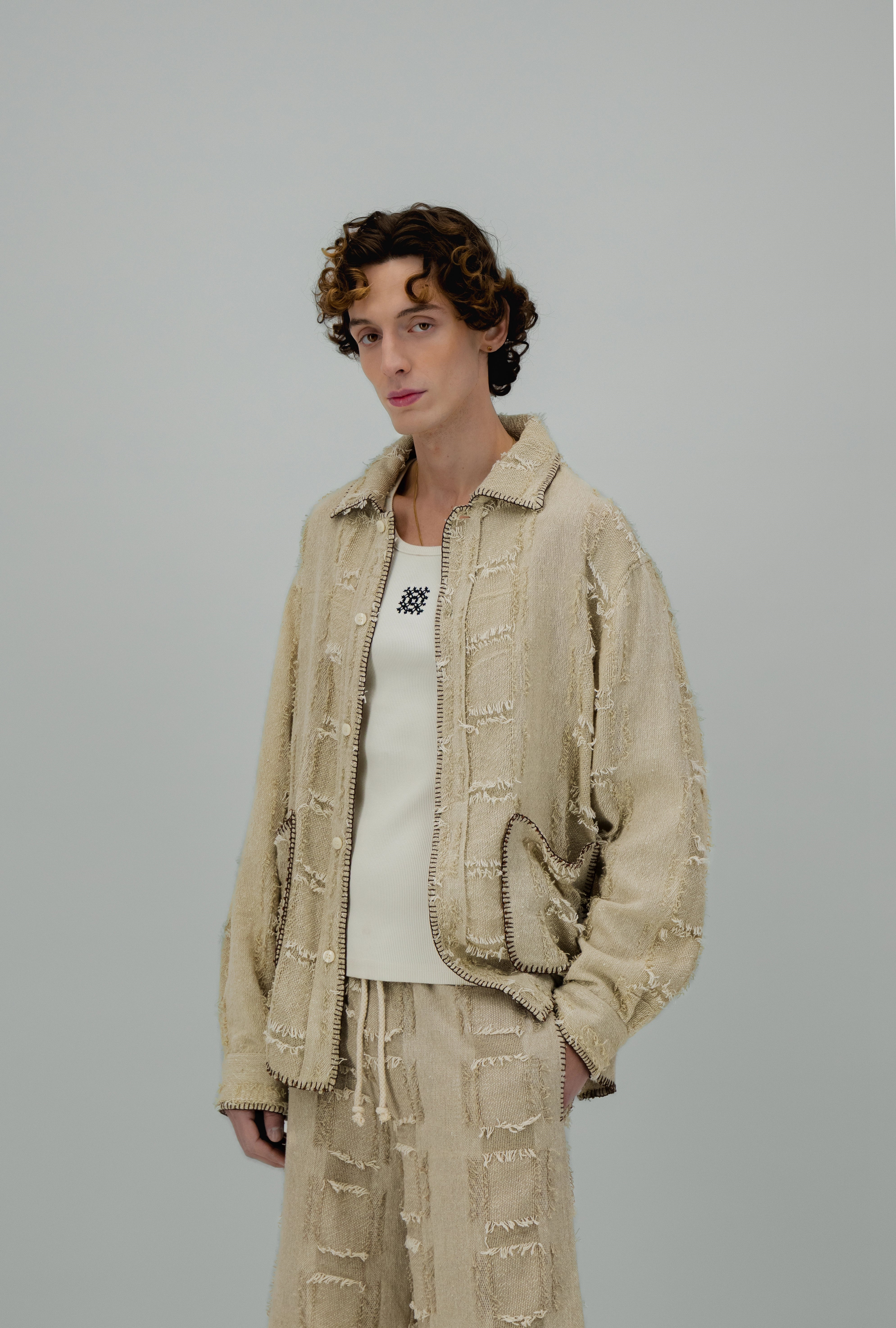 Surchemise écrue à détails fantaisie
