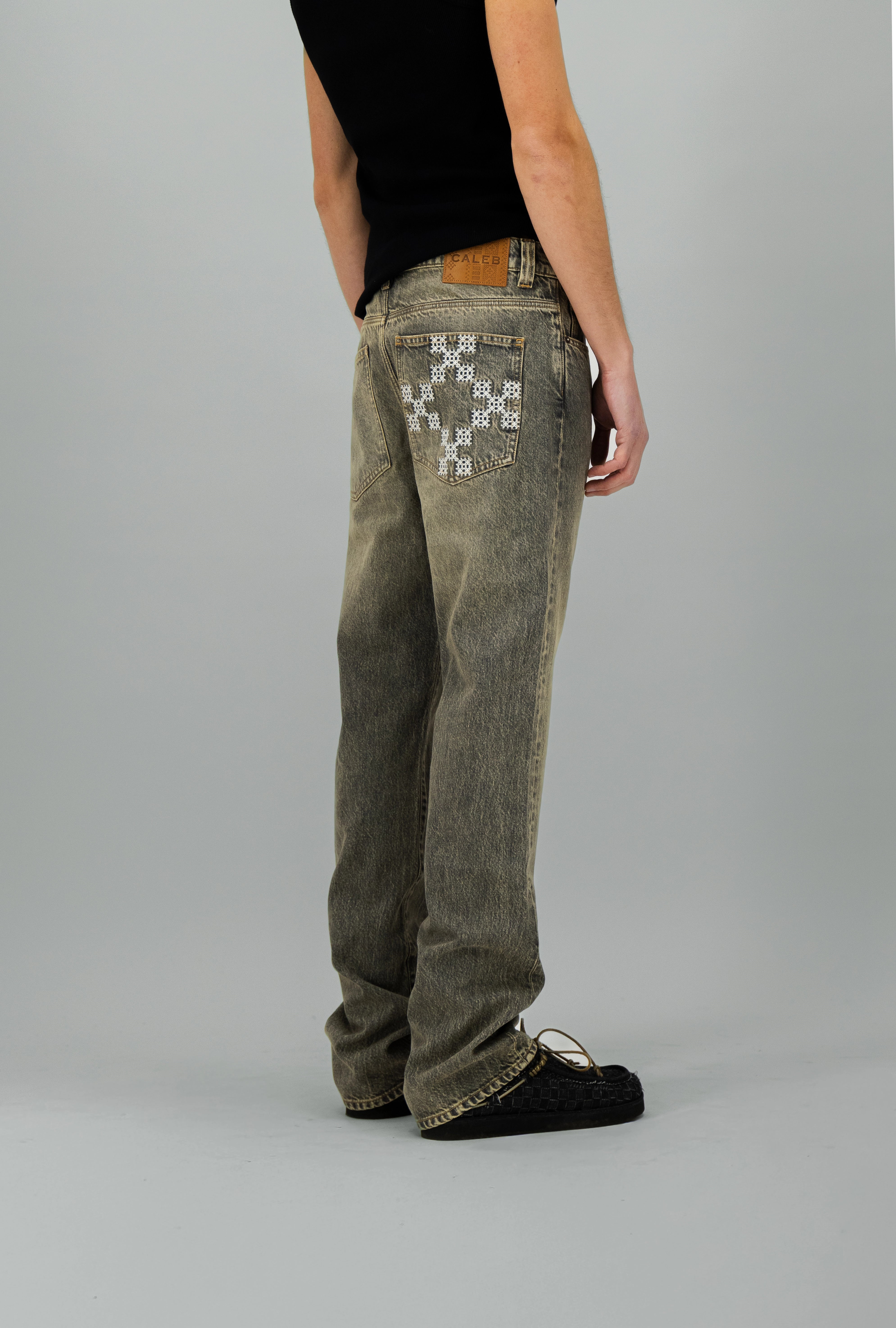 Jean droit en denim délavé