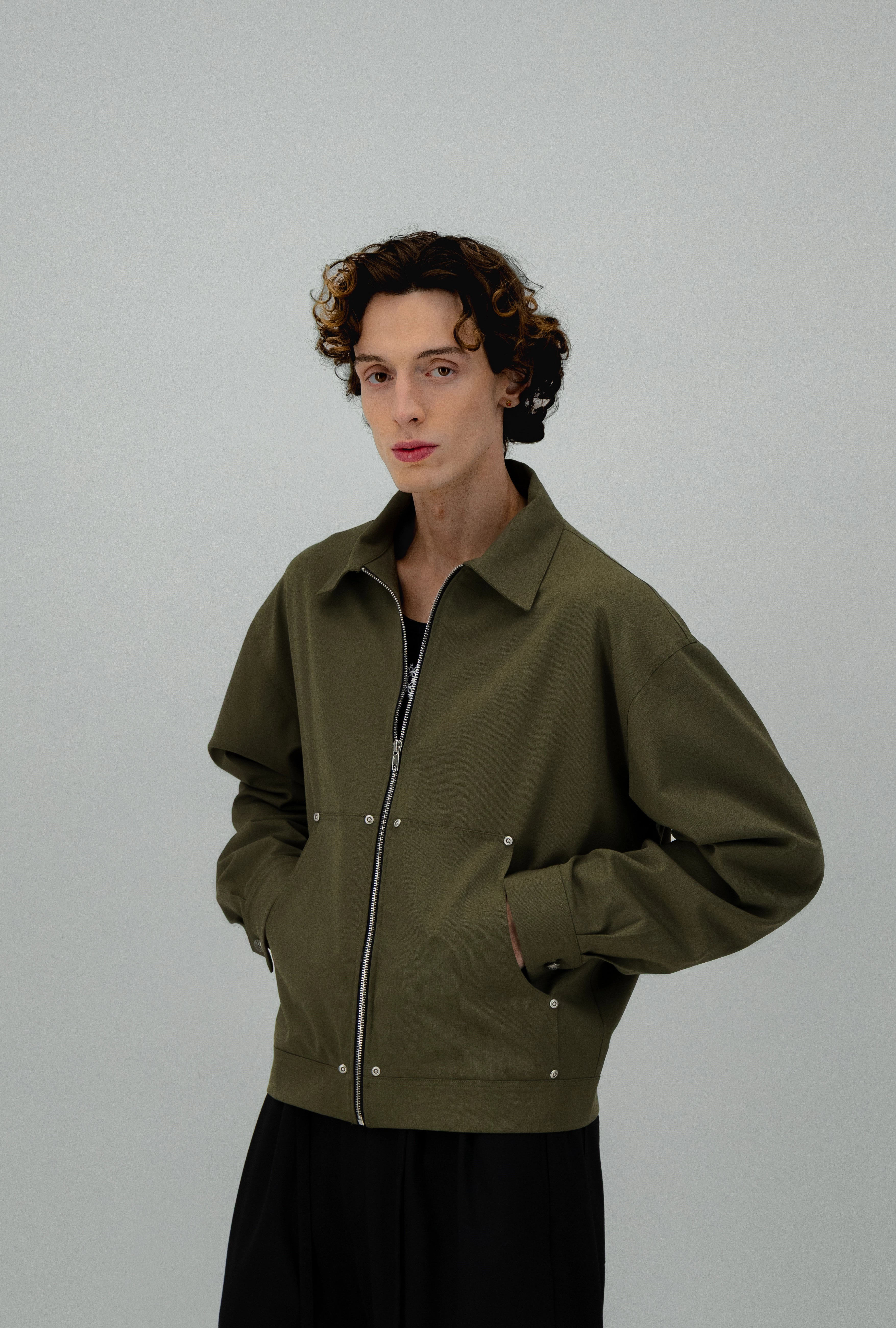 Veste tailleur avec poche kangourou