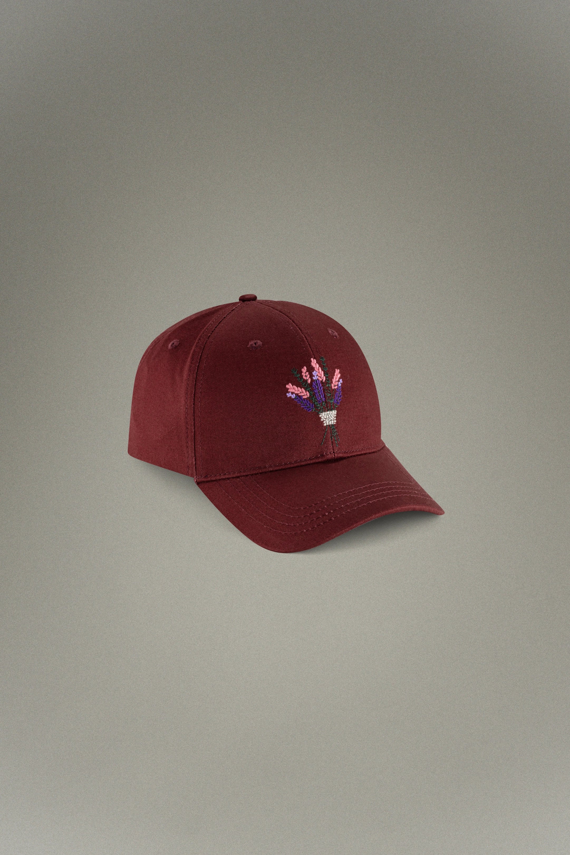 Casquette Bordeaux bouquet brodé