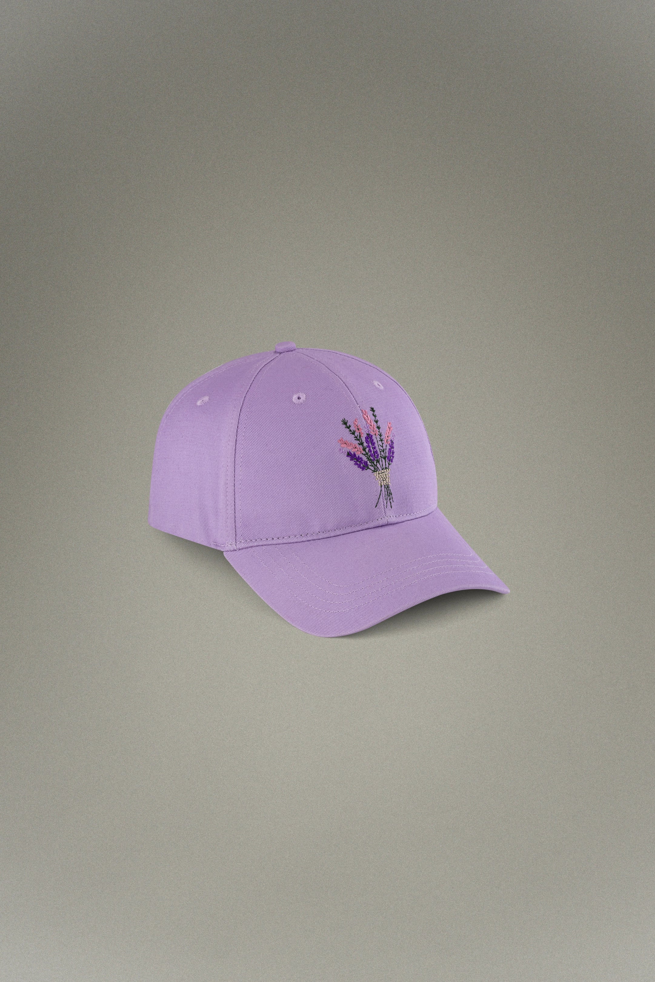 Casquette Violette bouquet brodé