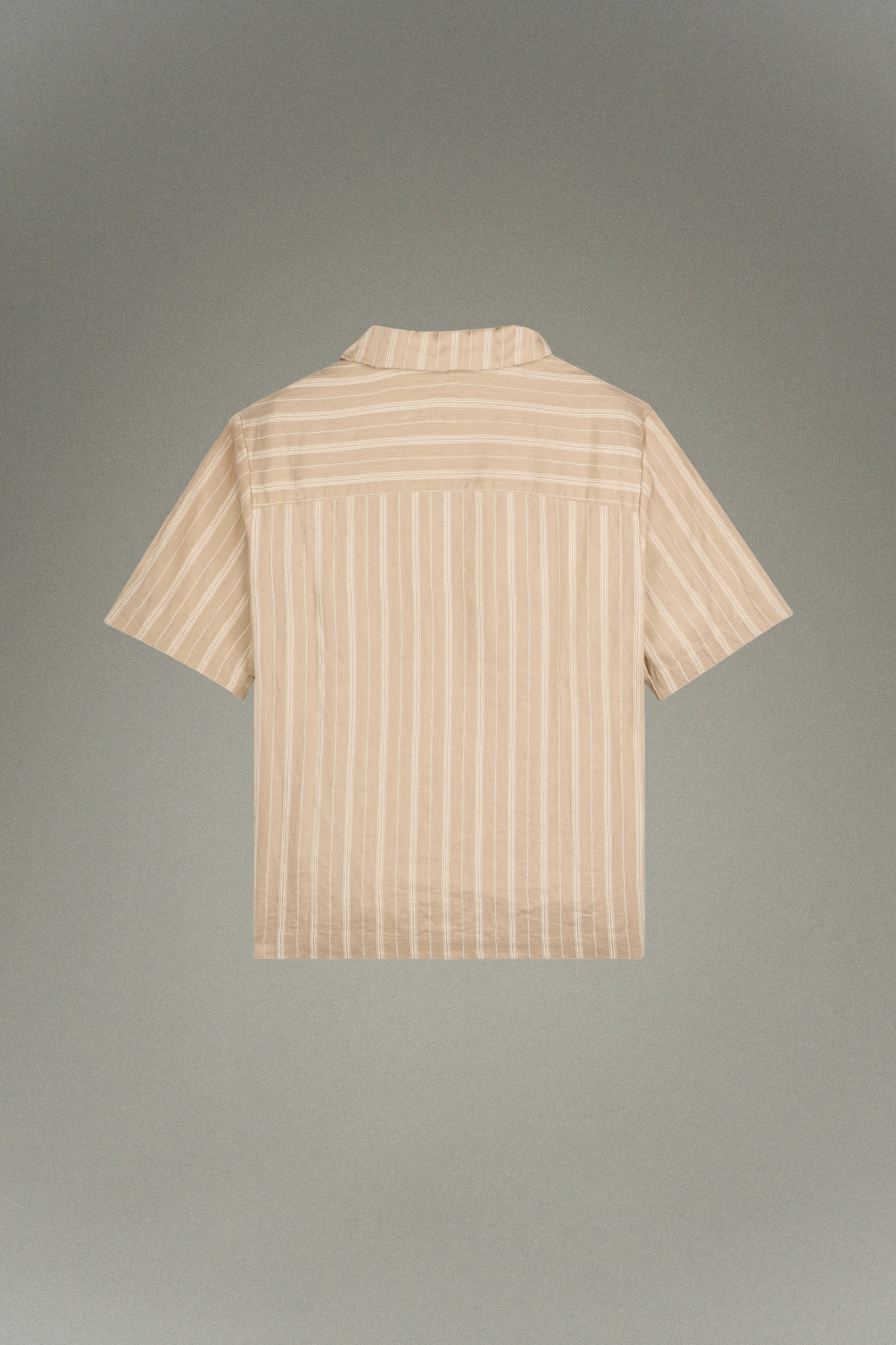 Chemise en lin avec broderie
