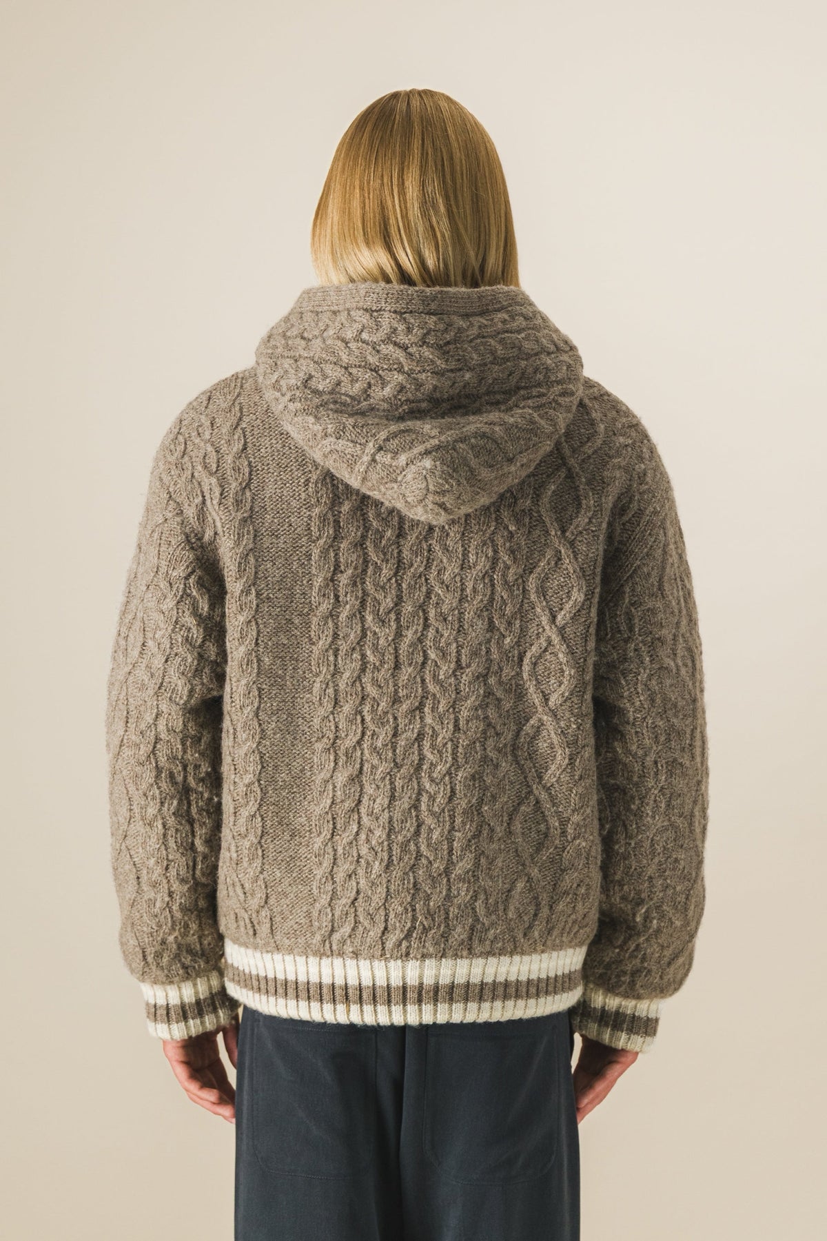 Hoodie en maille torsadée