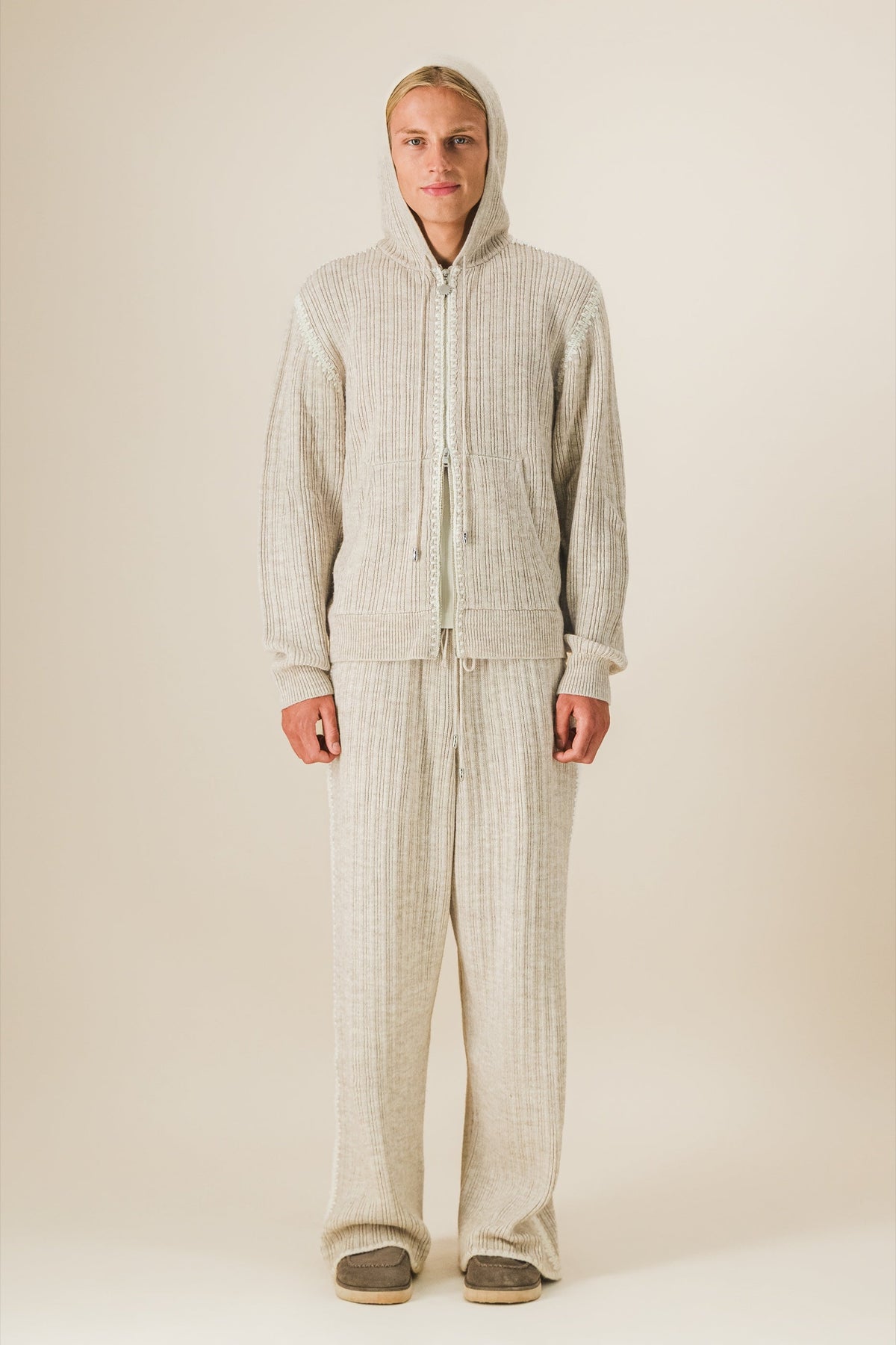 Gilet zippé feston