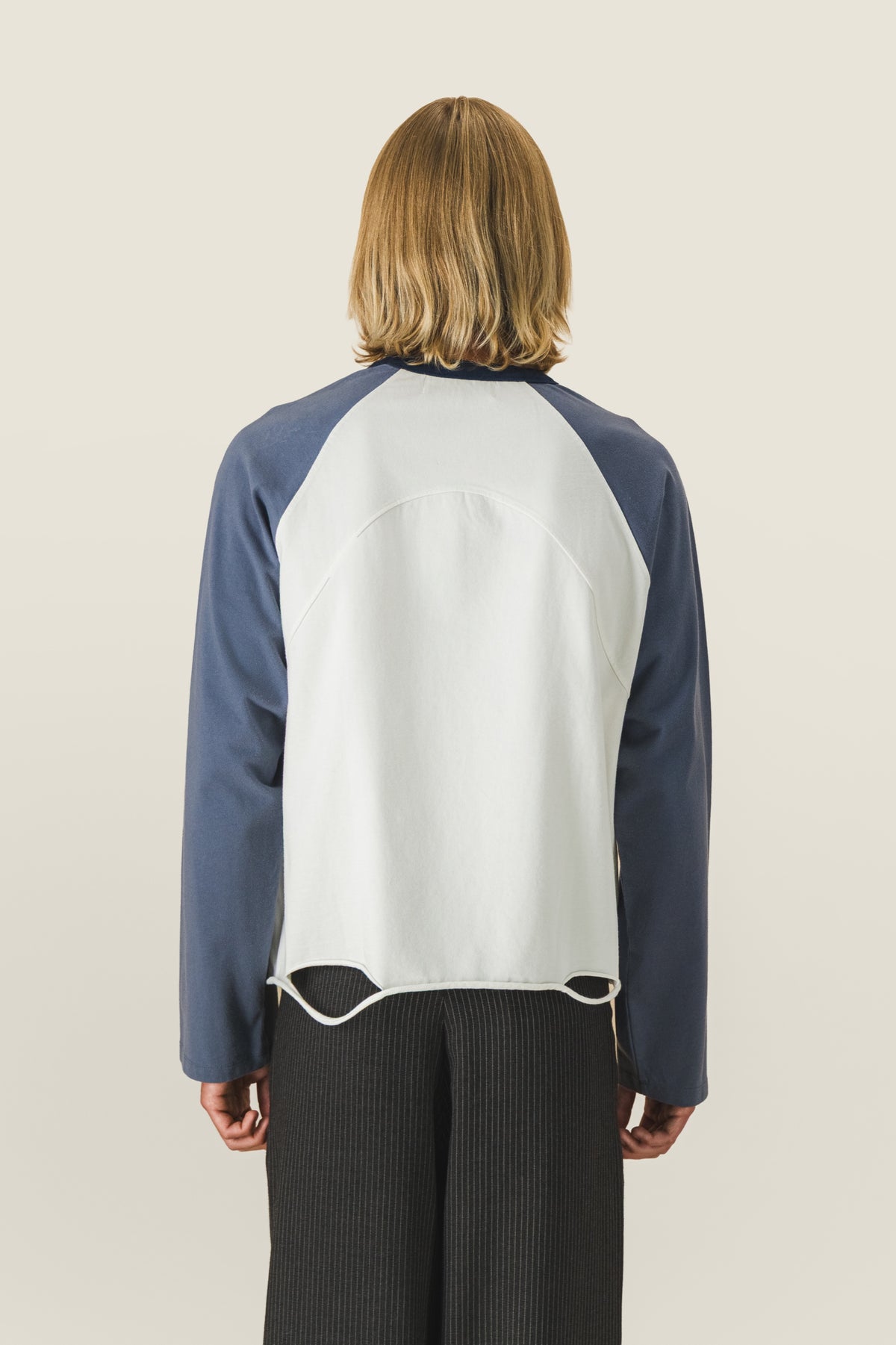 Contrast long-sleeved T-shirt