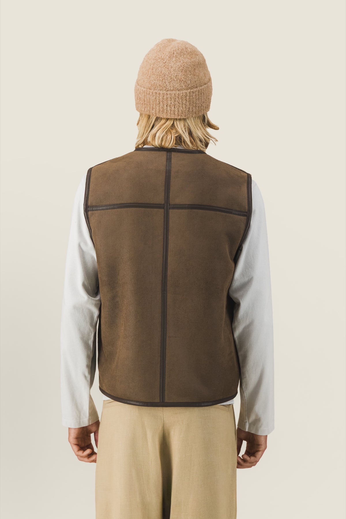 Reversible bomber jacket
