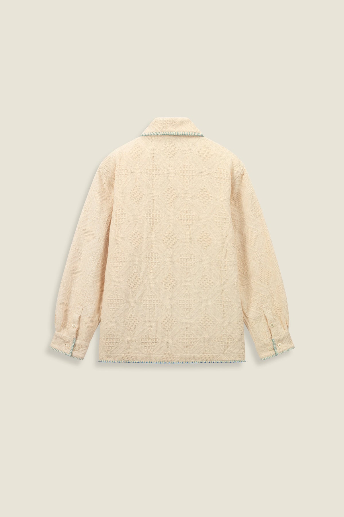 Surchemise beige à détails fantaisie